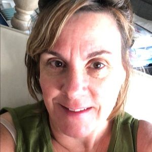 Meet your Posher, Beth